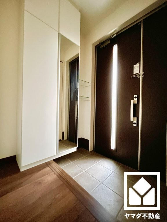 伏見区羽束師菱川町の玄関