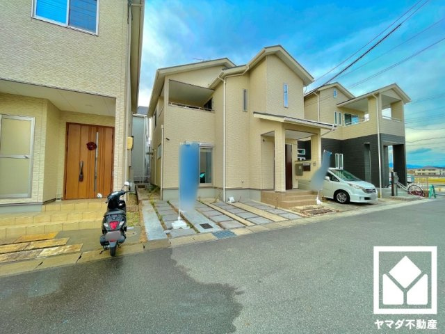 伏見区羽束師菱川町の外観