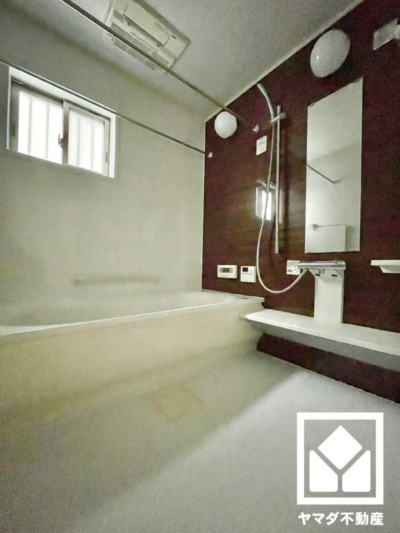 伏見区羽束師菱川町の浴室