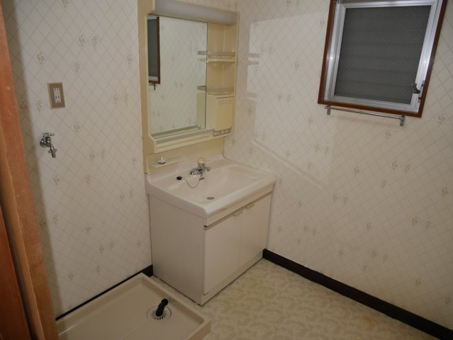 正木ビルの洗面所