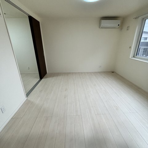 リブフラットの内装