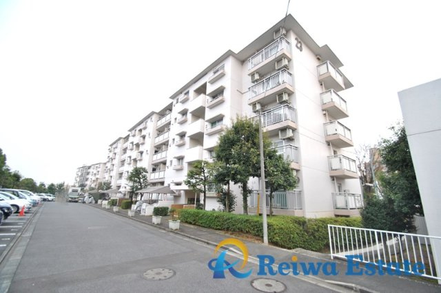 湘南ライフタウン駒寄第二住宅の外観