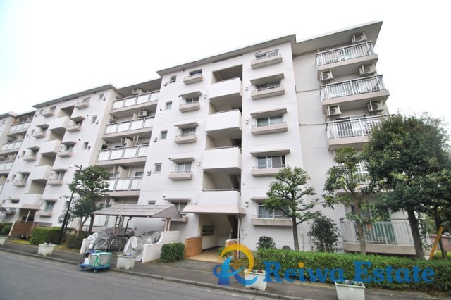 湘南ライフタウン駒寄第二住宅の外観