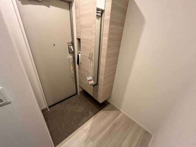 D－ROOM本山北町の玄関