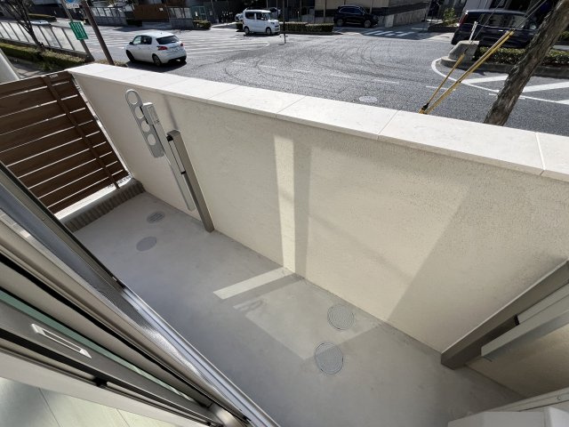 Sansevieria夏原のバルコニー