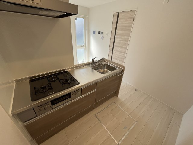 Sansevieria夏原のキッチン