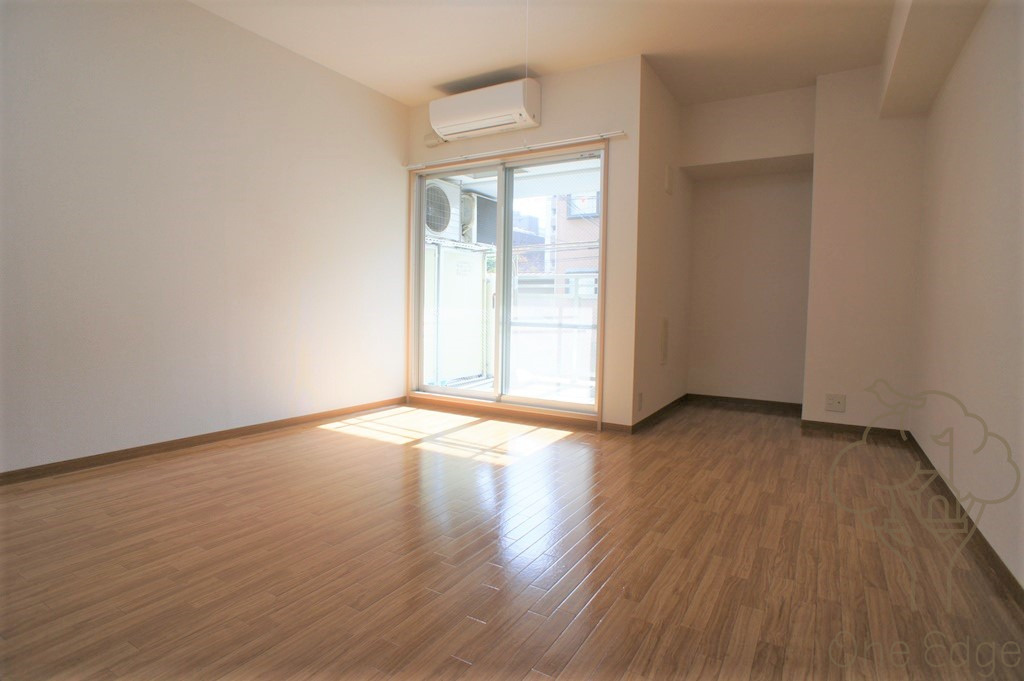 ISISの居間・リビング