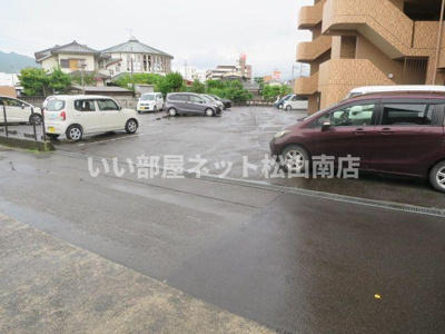 【駐車場】 | サントノーレ愛大医学部前弐番館