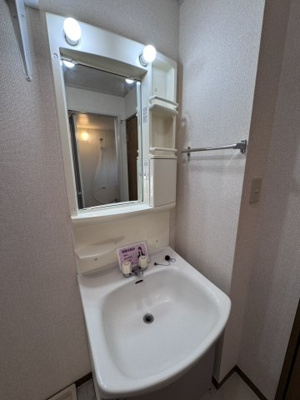 【独立洗面台】 | パークロイヤルA