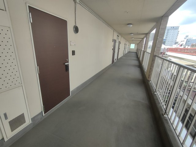 ういず岩槻のその他共用部分|ゆとりのあるロビーです