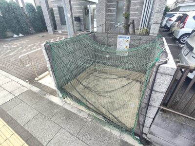 【その他共用部分】 | ういず岩槻 | ゴミ捨て場です