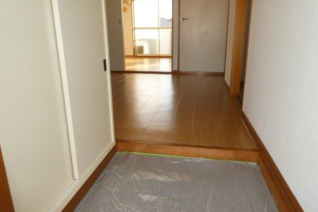 ニューシティ１の玄関