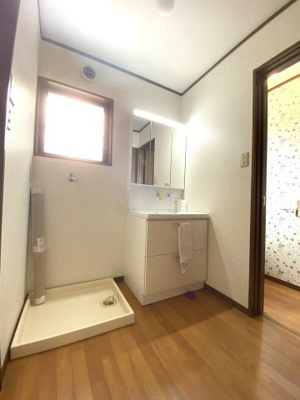  | 岩倉花園町　中古戸建【平成１２年築★４LDK】