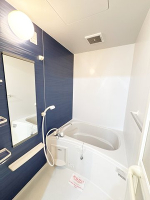 【浴室】 | マ－ヴェラス・ヴィラ　Ⅱ