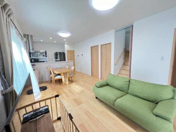 小郡市三沢　戸建ての居間・リビング