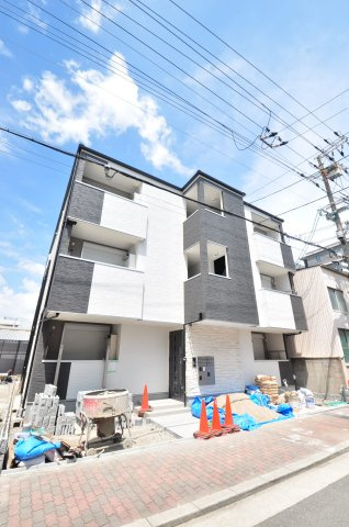 大阪市城東区関目２丁目のアパートの外観
