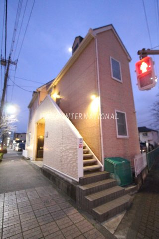 レオパレスプチベルク参番館の外観