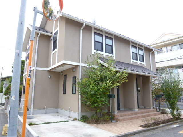 グレイス平町の外観