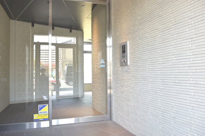 【エントランス】sawarabi park house