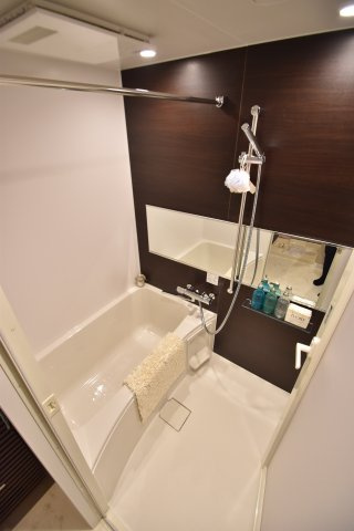 大阪市都島区中野町４丁目の賃貸マンションの浴室