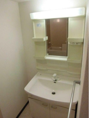 【独立洗面台】 | パレット | 朝の身支度に便利な洗面台付き。