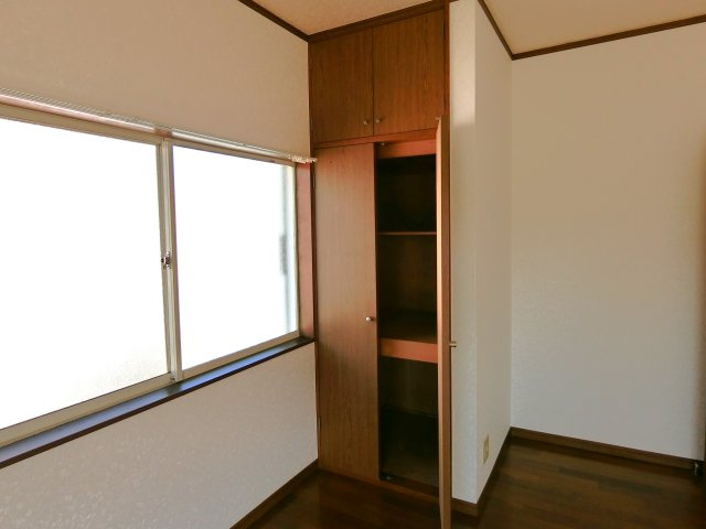 真柴邸の収納