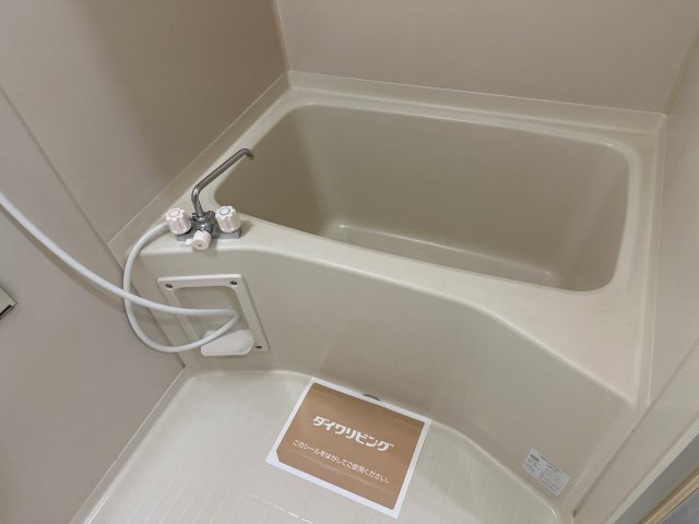 エイトピロティの浴室