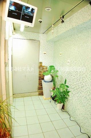 ボナ新町のロビー