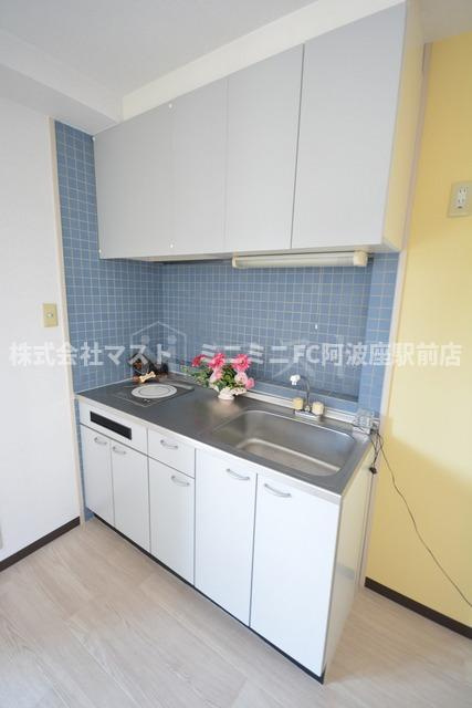 ボナ新町のキッチン