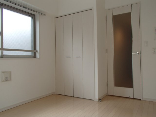 【寝室】 | ルクレ高野台レジデンス