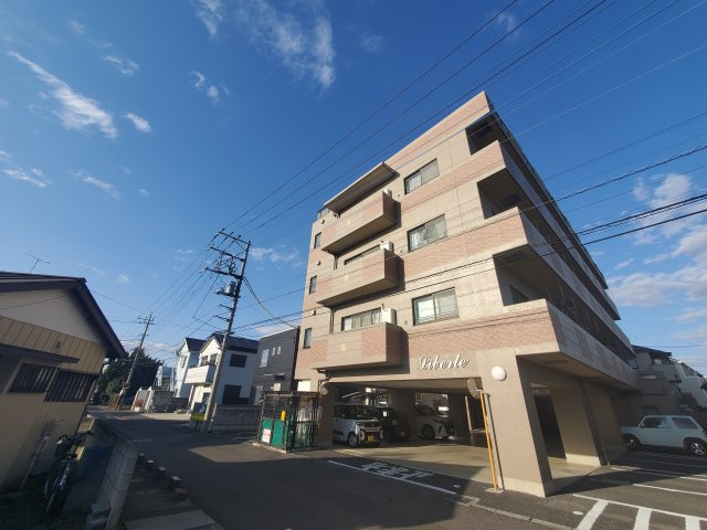 リベルテ岩槻の外観|★ペット相談★エレベーター★トリミング室★角部屋★駐車場有★