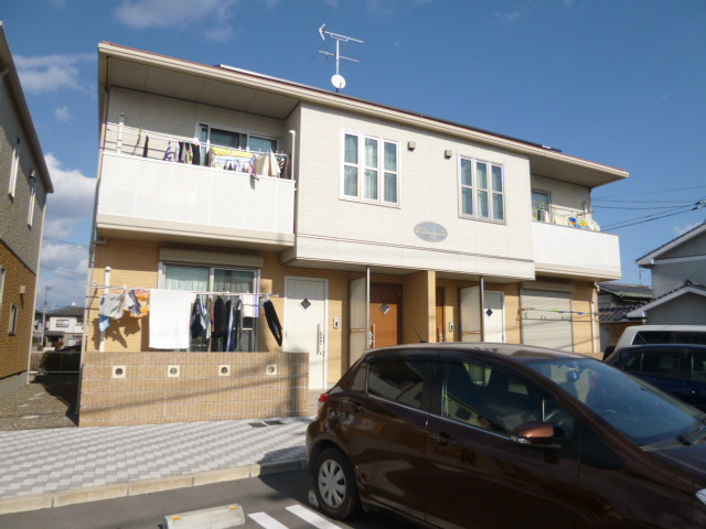 倉敷市日吉町のアパートの外観
