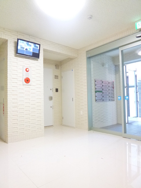 SALA13のロビー