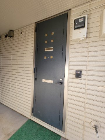 メゾン麻布のエントランス