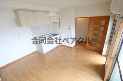 【洋室】 | VILLA MARY五条