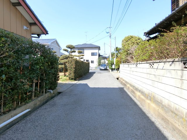 クレールハイツの周辺