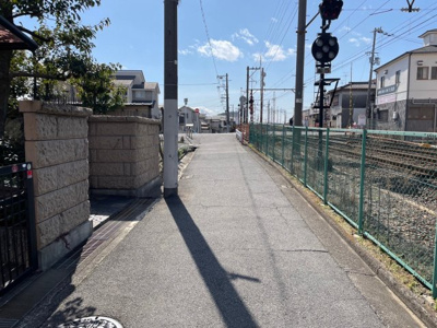 【前面道路含む現地写真】 | 浜寺諏訪森町東3丁　戸建て | 前面道路含む現地写真です