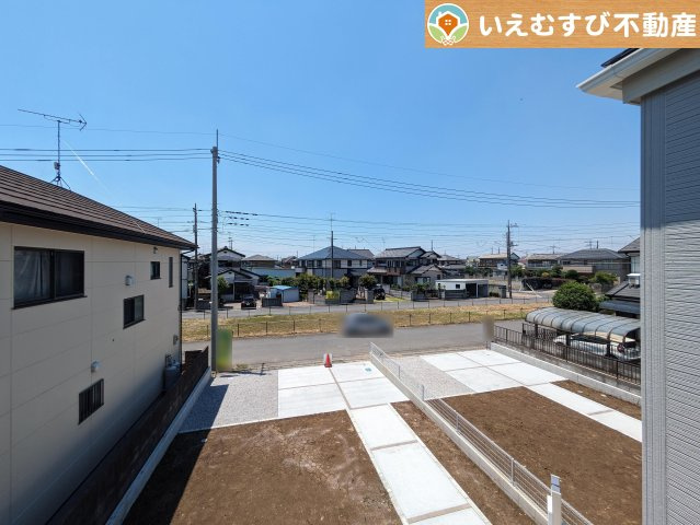 Livele Garden.S　西羽生駅の展望|高い建物が無く開放感のある展望
バルコニーからの展望も開けていて閑静な住宅地が望めます。日当りも良いですね♪