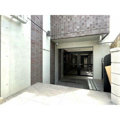 【エントランス】 | ＦＬＲＥＥＤ烏山