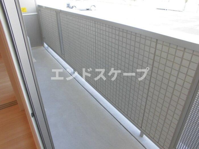 エメラルドグリーンのバルコニー|高崎、前橋、伊勢崎エリアのお部屋探しはエンドスケープまで！お客様の理想お聞かせ下さい♪