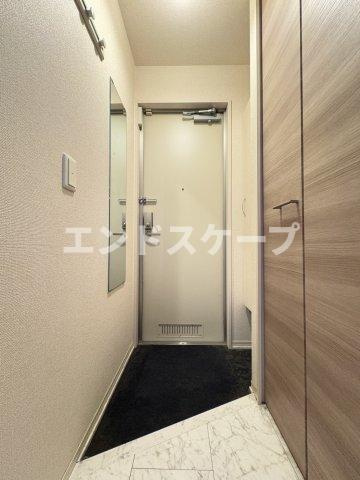 エメラルドグリーンの玄関|高崎、前橋、伊勢崎エリアのお部屋探しはエンドスケープまで！お客様の理想お聞かせ下さい♪
