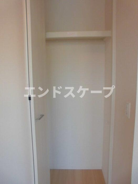 エメラルドグリーンの収納|高崎、前橋、伊勢崎エリアのお部屋探しはエンドスケープまで！お客様の理想お聞かせ下さい♪