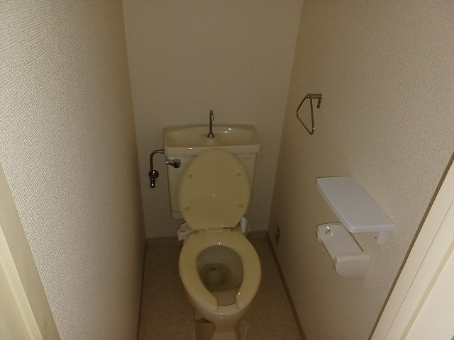 メゾンクレマツのトイレ