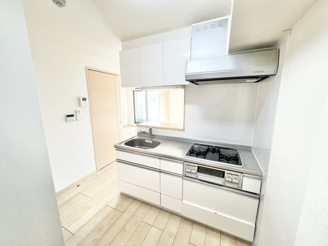 メゾンSⅢのキッチン|※別部屋参考写真