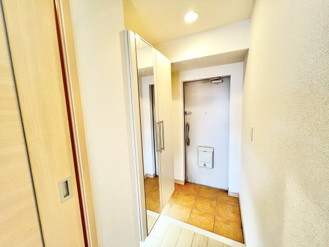 メゾンSⅢの玄関|※別部屋参考写真