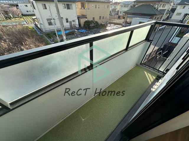 サンフォーレストBのバルコニー