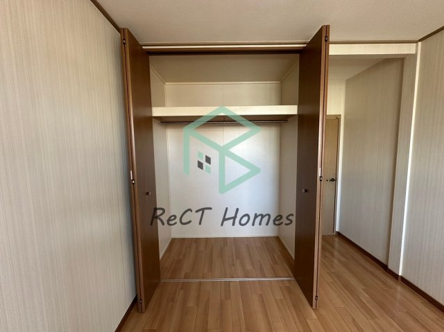 サンフォーレストBの収納