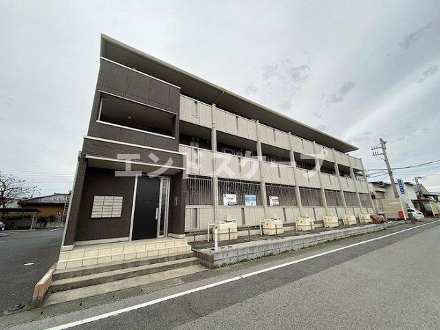 オペラハウス宮子のエントランス|高崎、前橋、伊勢崎エリアのお部屋探しはエンドスケープまで！お客様の理想お聞かせ下さい♪