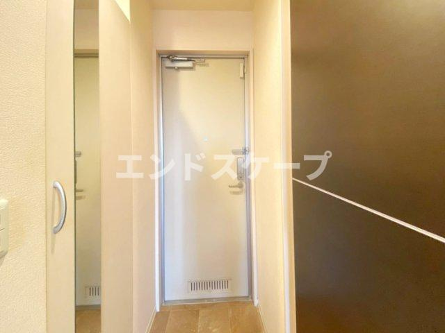 オペラハウス宮子の玄関|高崎、前橋、伊勢崎エリアのお部屋探しはエンドスケープまで！お客様の理想お聞かせ下さい♪