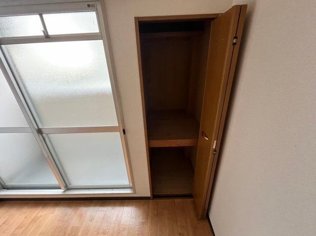 　プレアール寝屋川高柳の収納